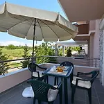 Hotel Er.zo Summer