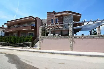 Szálloda Er.zo Summer 3*