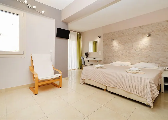 Hotel Er.zo Summer Studios