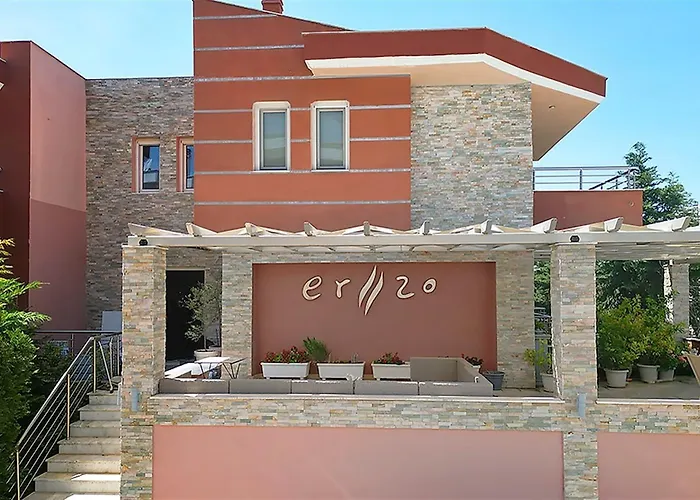 Er.zo Summer Studios 3* Kallithea (Chalkidiki)