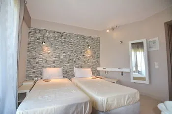 Er.zo Summer Studios