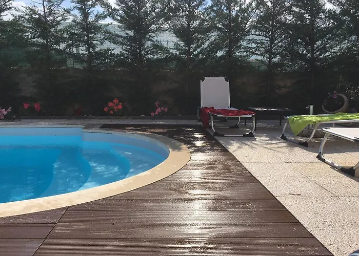 Hotel Er.zo Summer Studios