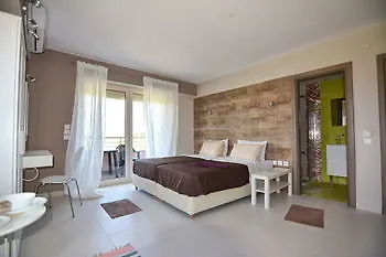 Er.zo Summer Studios 3* Kallithea (Chalkidiki)