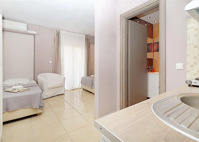 Er.zo Summer Hotel Kallithea (Chalkidiki)